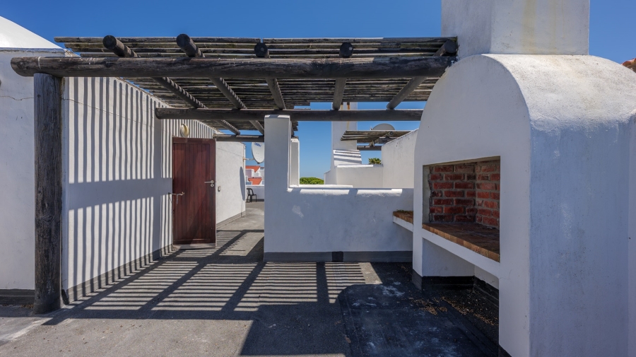 3 Bedroom Property for Sale in Struisbaai Western Cape